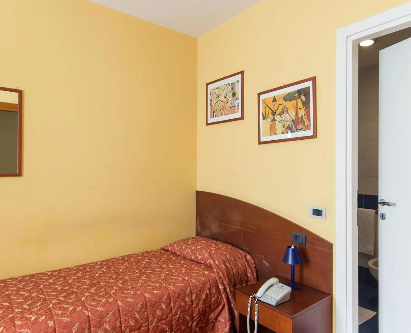 Hotel La Cascata Azzano San Paolo İtalya